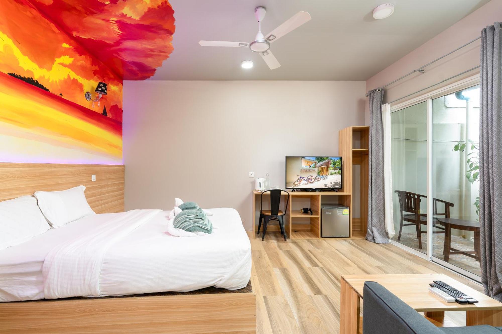 Ukulhas Villa Oceanview Hotel & Spa Exteriör bild
